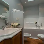 Black Star Hotel 4*